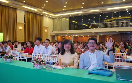 Tập đoàn Sunaguma nói chuyện với sinh viên Đông Á về cơ hội việc làm tại Nhật Bản