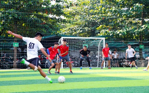 Hội thao truyền thống chào 20-11: những khoảnh khắc