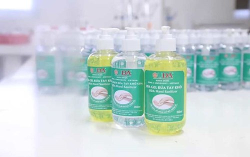 Sẵn sàng hàng ngàn dung dịch sát khuẩn ứng phó Covid-19
