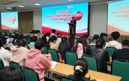 Sinh viên với chuyên đề phòng, chống HIV/AIDS, tệ nạn xã hội