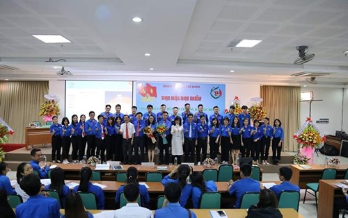 Đại hội Đoàn trường Đại học Đông Á lần thứ VI, nhiệm kỳ 2019-2022 vừa khép lại phiên chính thức