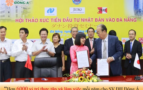 Những "đặc sản" tại Đại  học  Đông Á thu hút hàng nghìn du khách 2k3